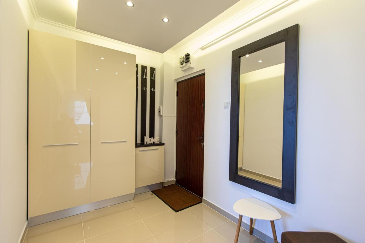 Onyx - Wonder Aparthotel Brasov Luaran gambar